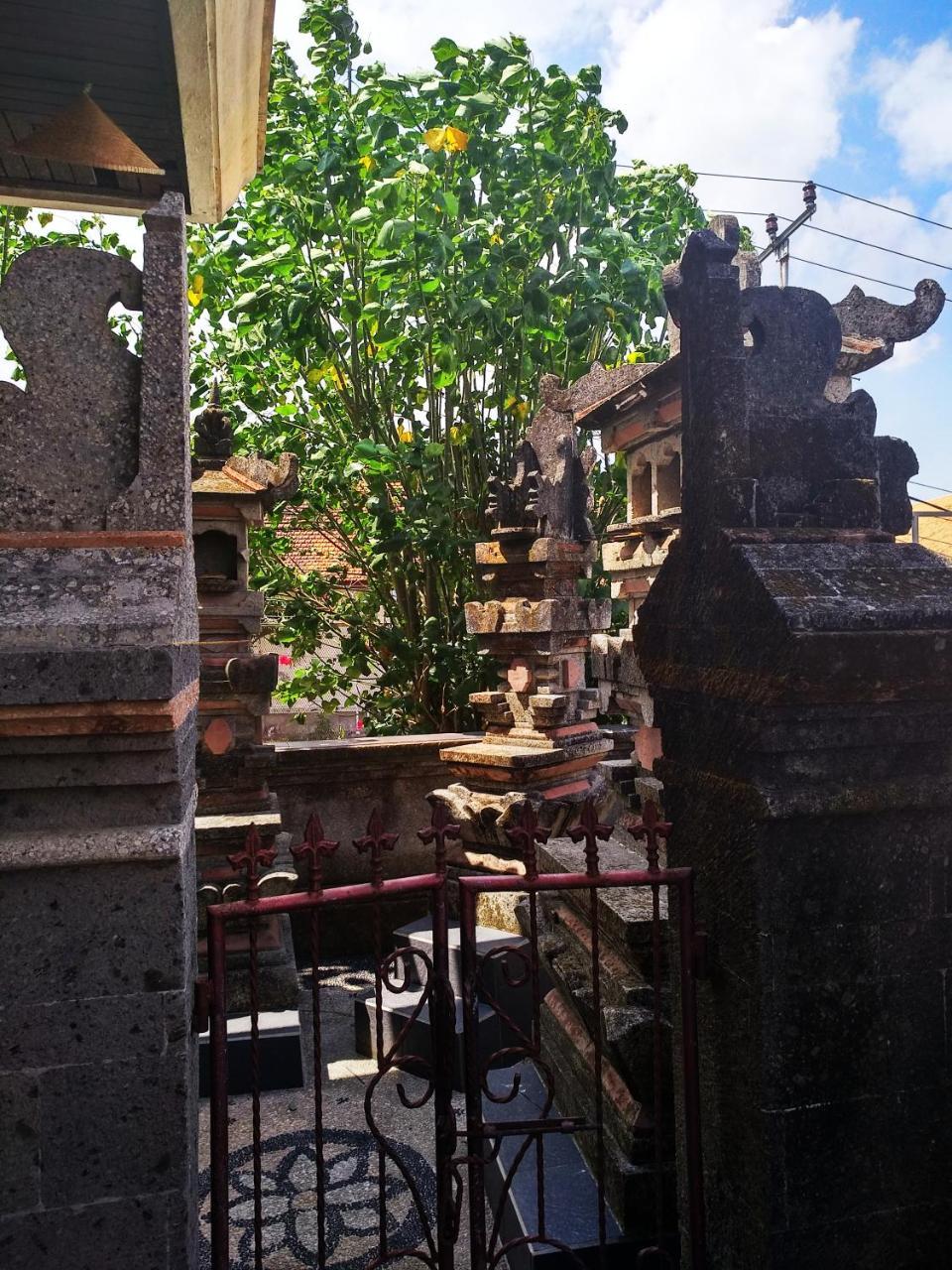Bunk'D Backpackers Villa 金巴兰 外观 照片